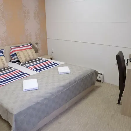 Golden Coin Отель типа 