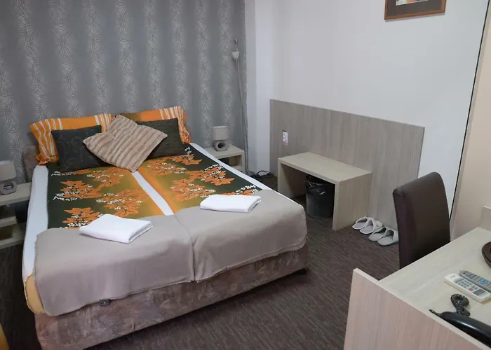 Bed & Breakfast Golden Coin *