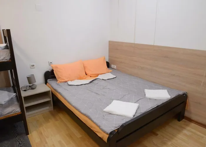 Golden Coin Bed & Breakfast *