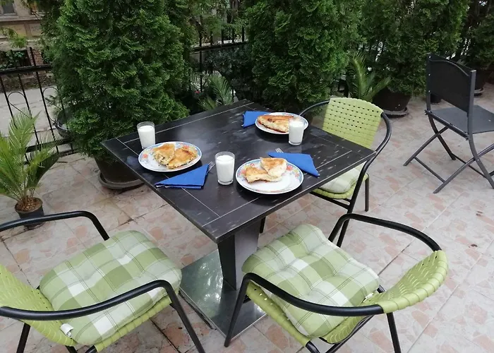 Golden Coin Bed & Breakfast