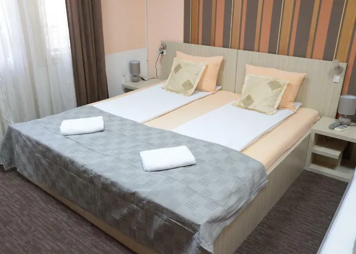 Bed & Breakfast Golden Coin *